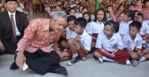 Elektabilitas Ganjar Kokoh di Puncak tak Terkejar yang Lain item-thumbnail