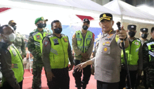 Kapolresta Banyumas Cek Langsung Kesiapan Pos Pam dan Pos Yan Operasi Lilin Candi 2022 item-thumbnail