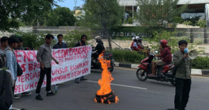 Makassar Tolak Anies Baswedan item-thumbnail
