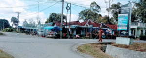 Menyambut Natal dan Tahun Baru, Camat Paranginan dan Jajarannya Turun Lapangan item-thumbnail