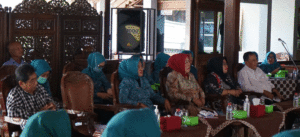 PAPDESI dan TP PKK Banyumas Ajak Masyarakat Cegah KDRT item-thumbnail