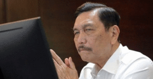 Minyakita Mahal dan Langka, Luhut Akhirnya Turun Tangan item-thumbnail