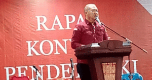 Pada Konven Pendeta HKI, Bupati Nikson Mengajak Insan Gereja Turut Mendorong Warganya Berwirausaha item-thumbnail