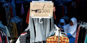 Pangsa Pasar Pakaian Impor Bekas Ilegal 31 Persen dari Total Pangsa Pasar Pakaian Dalam Negeri item-thumbnail