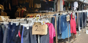 Benarkah Larangan Impor Baju dan Sepatu Bekas Lindungi UMKM? item-thumbnail