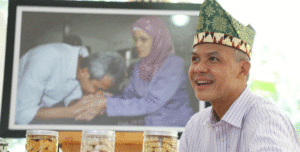 Ganjar Open House, Senin, Terminal Bus Tawangmangu Sudah Dibooking Menampung 4.000 Tamu item-thumbnail