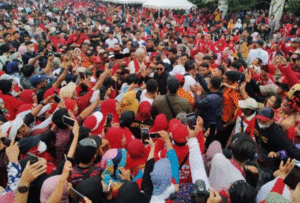 Mayoritas Masyarakat Indonesia, Jatuhkan Pilihan ke Ganjar item-thumbnail